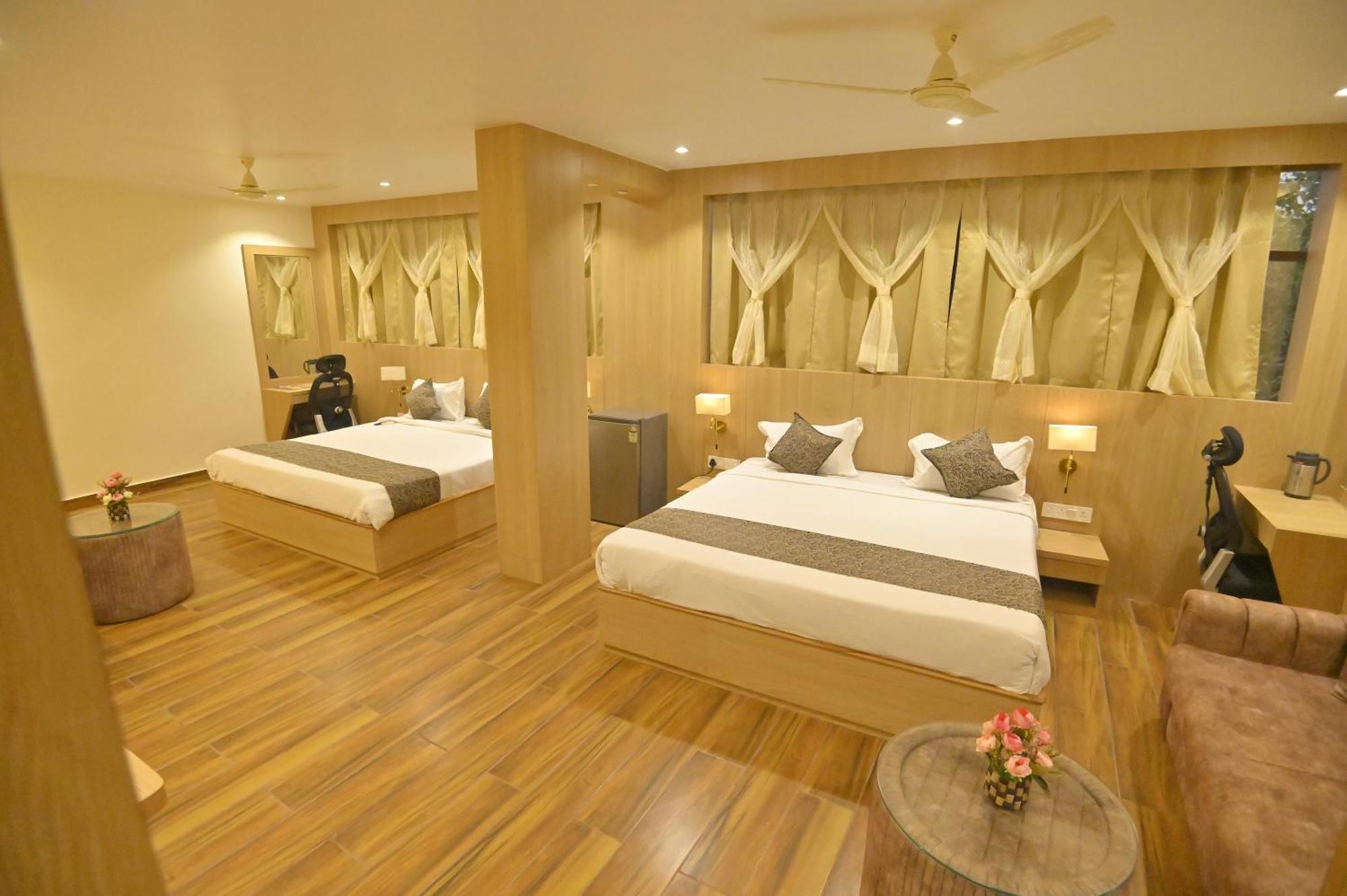 Hotel Jk Palace Prayagraj Exterior photo